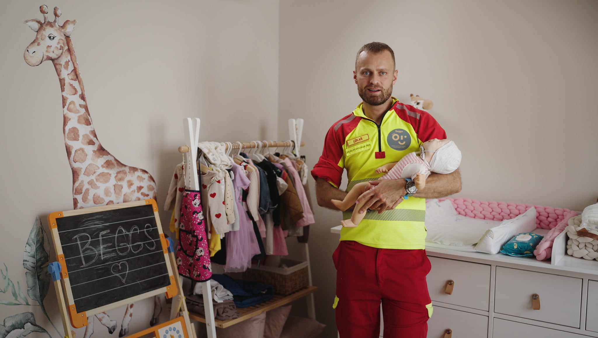 Voucher na videokurz první pomoci u dětí s Markem Dvořákem